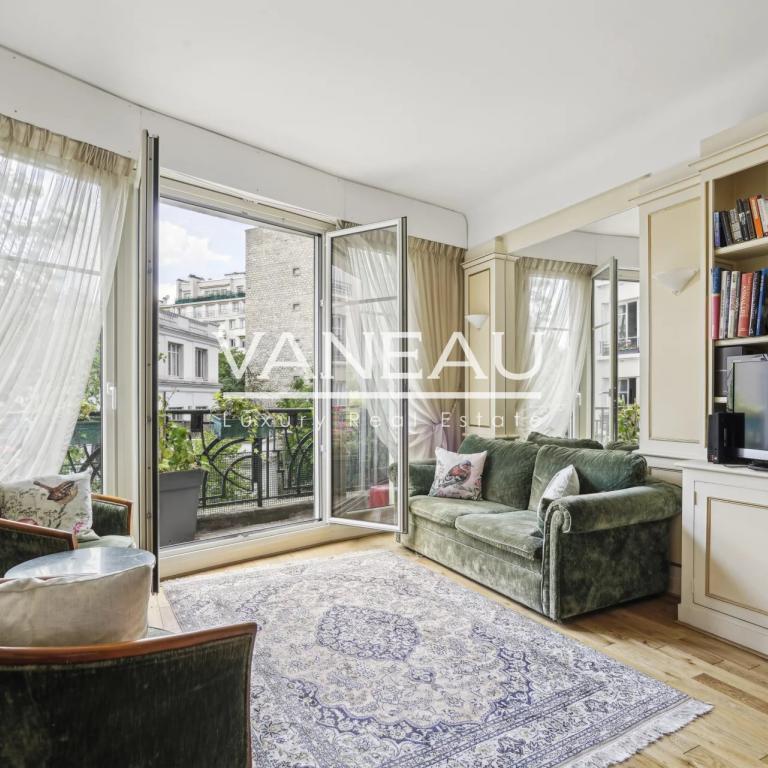 EXCLUSIVITE - PARIS XVI - Village d'Auteuil - Beau deux pièces a