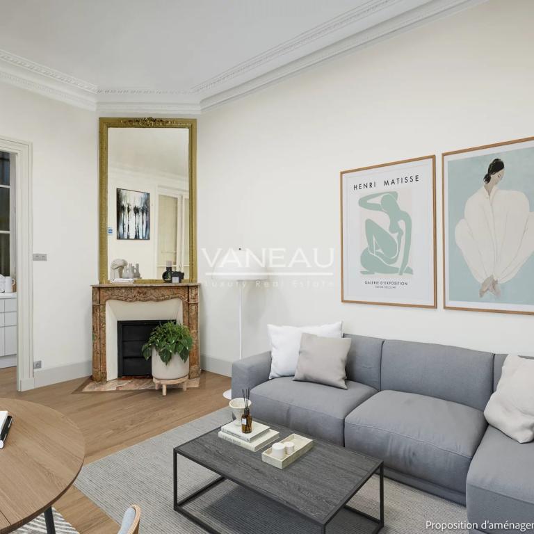 Paris 7e/Gros Caillou-rue Cler/studio de 18,43 m² Carrez/courett