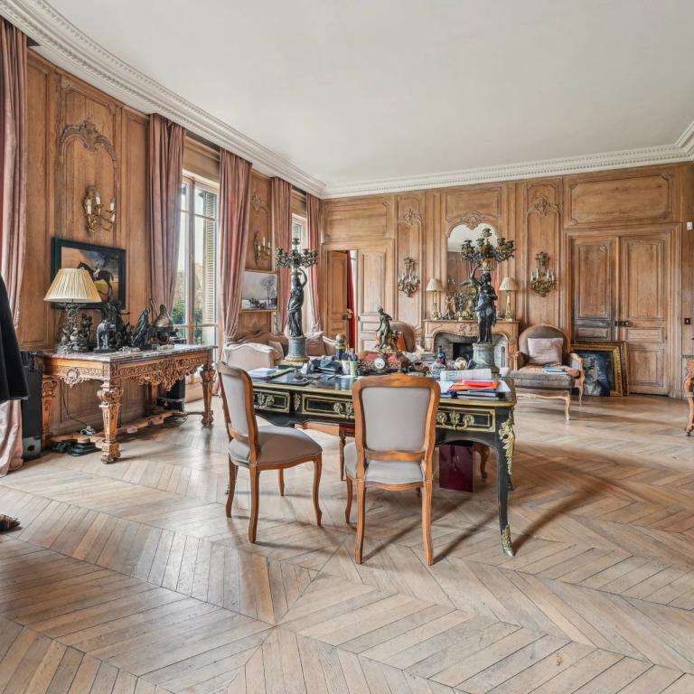 EXCLUSIVITE - PARIS XVI - FOCH/SPONTINI - APPARTEMENT FAMILIAL 7