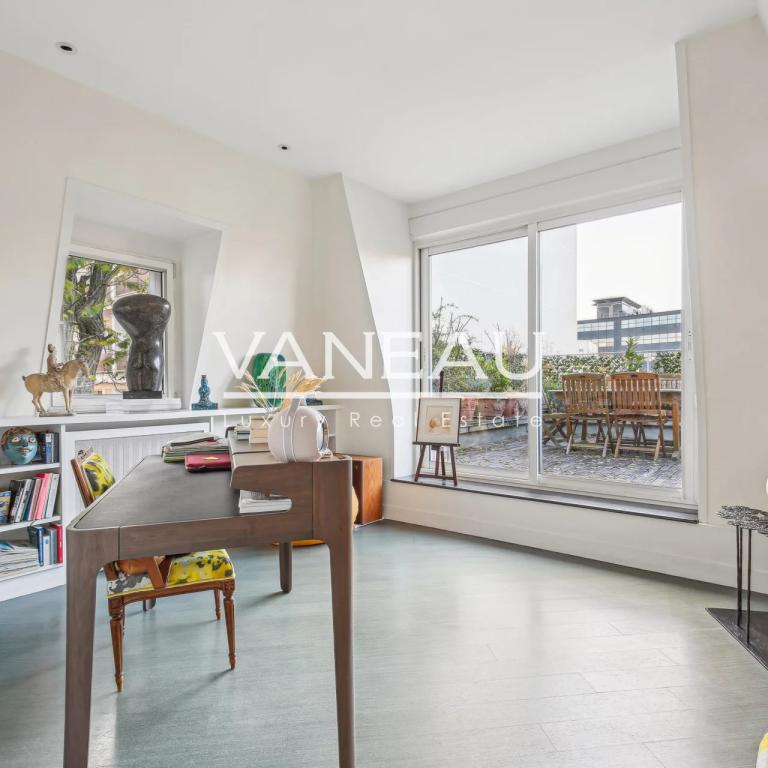 En exclusivité, Duplex d’exception à Courbevoie