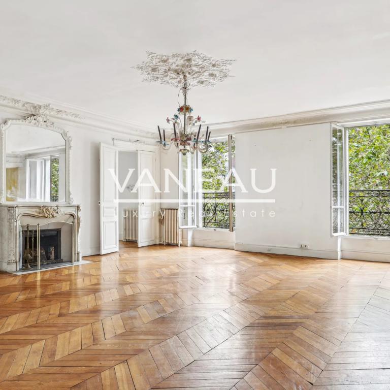 Paris IXe - Appartement familial de standing -