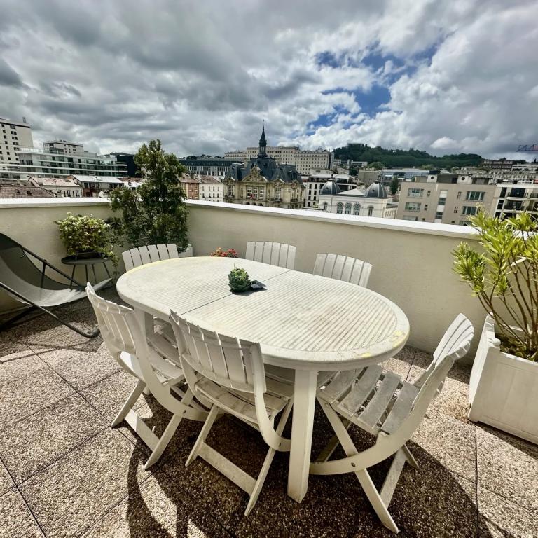 Magnifique appartement avec terrasse au dernier étage !