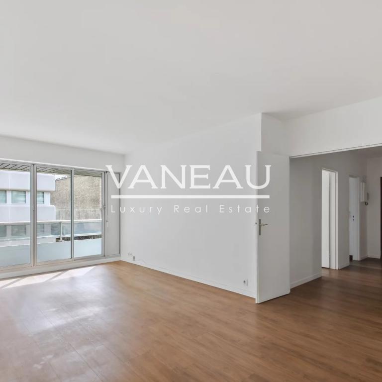 Paris XVe - BIR-HAKEIM - Appartement familial sur jardin