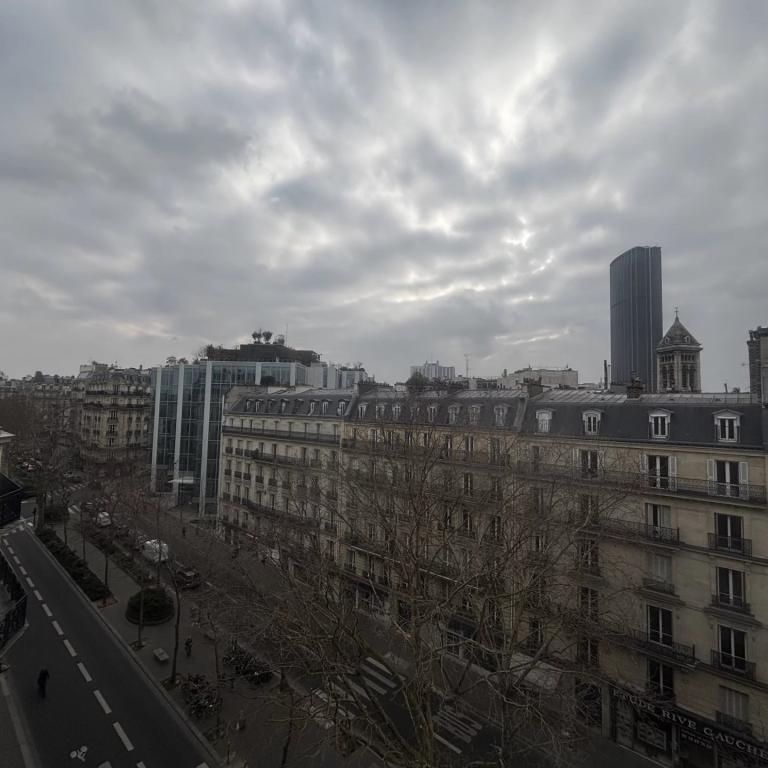 PARIS VIe - VAVIN - Idéal Pied à Terre Meublée