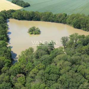 VIDEO AERIENNE DISPONIBLE - DOMAINE DE 20 HECTARES - 1.30h DE PA