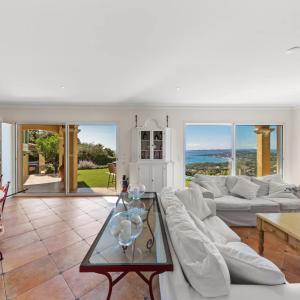 Villa d'Exception à Sainte-Maxime – Vue Mer Panoramique et Pisci