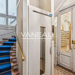 Exclusivité - Paris 9 - Rochechouart / Condorcet - Appartement f