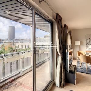 75006 - Appartement meublé avec balcon terrasse