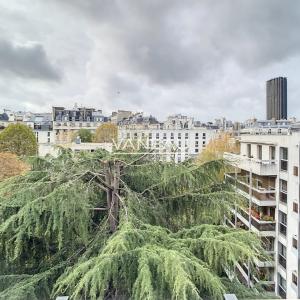 75006 - Appartement meublé avec balcon terrasse