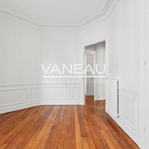 BON MARCHE - VANEAU