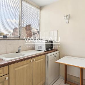 EXCLUSIVITE - Paris XVI - Appartement deux chambres sur jardin -