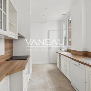 Appartement familial entièrement refait à neuf rue Washington - 