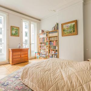 FAMILIAL - USAGE MIXTE - 202 m² - 4 ch.