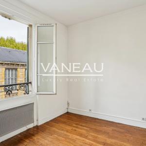 PASTEUR - Appartement deux pièces dernier étage