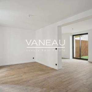 Paris XV - BEAUGRENELLE - Maison familiale 200 m² - état neuf.