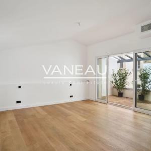 Paris XV - BEAUGRENELLE - Maison familiale 200 m² - état neuf.