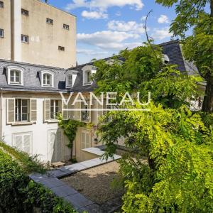 Avenue Gabriel - Duplex de charme