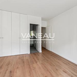 Appartement  refait à neuf - 5 pièces - 3 chambres - 4e étage - 