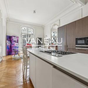 Saint Philippe du Roule / Monceau - Appartement familial - Vues 