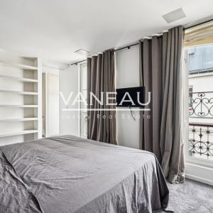 DERNIER ETAGE - Appartement en duplex avec vue Sacré-Coeur