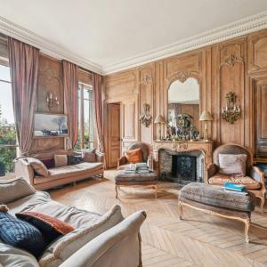 EXCLUSIVITE - PARIS XVI - FOCH/SPONTINI - APPARTEMENT FAMILIAL 7