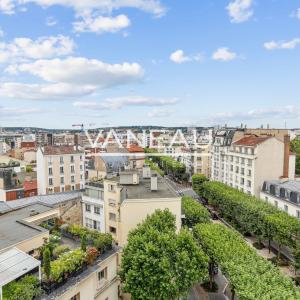 En étage - Asc - terrasse - Vue dégagée