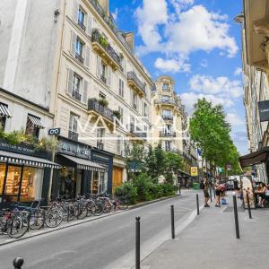 RARE - Paris IX - Saint Georges / Rue des Martyrs - Maison de vi