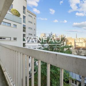 Village Saint Charles .  appartement  lumineux, traversant