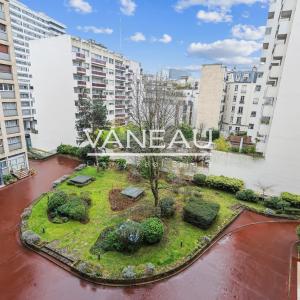 Appartement  fonctionnel - Balcon - Parking