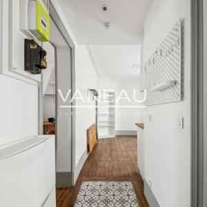 PARIS XVIIIe - Village Ramey - Bel appartement de 2 pièces  -