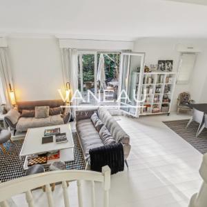 Paris XVIe - Georges Mandel Duplex familial avec jardin privatif