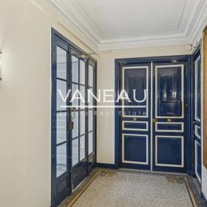 PARIS VII - BON MARCHE - VANEAU