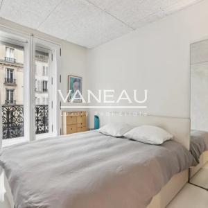 Paris Xe - Magnifique duplex avec balcon -