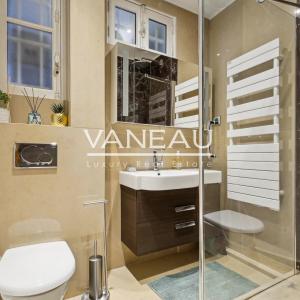 PARIS  XVIe - Muette - Bel appartement - Deux chambres - Parfait