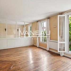 Appartement - trois chambres - Immeuble ancien