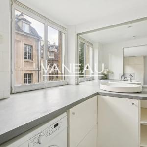 PARIS 3ème - studio 3ème étage avec ascenseur , calme vue sur ja