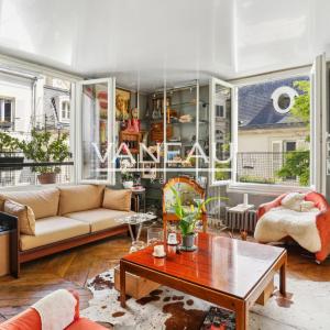 Avenue Gabriel - Duplex de charme