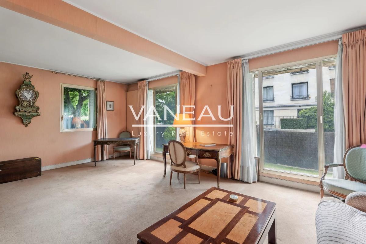 Rez de jardin - 3/4 chambres - Neuilly Saint James