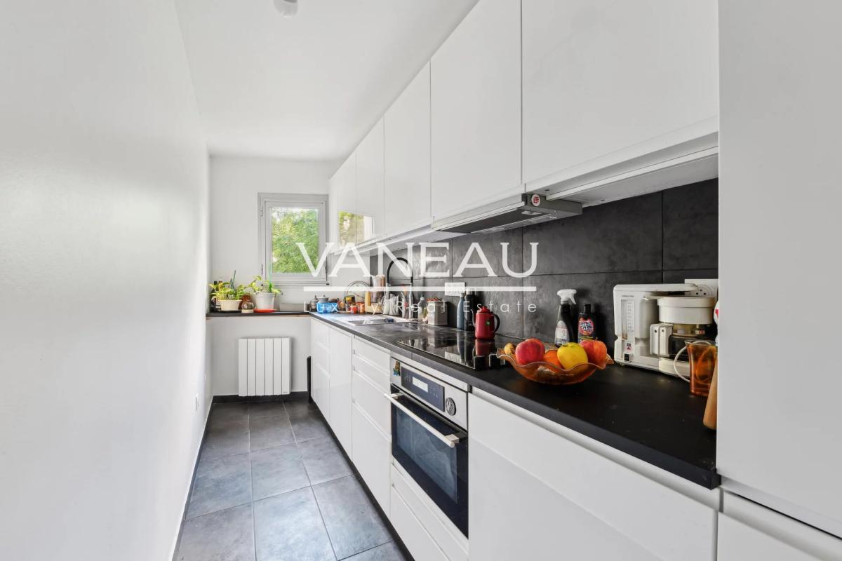 PARIS XVI - AUTEUIL- RESIDENCE SENIORS -