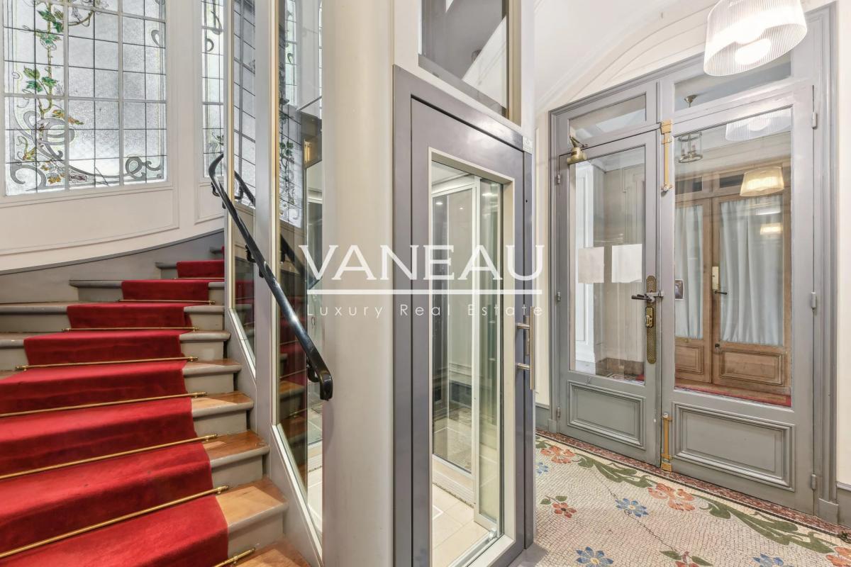 Rue Vaneau - Appartement Familial