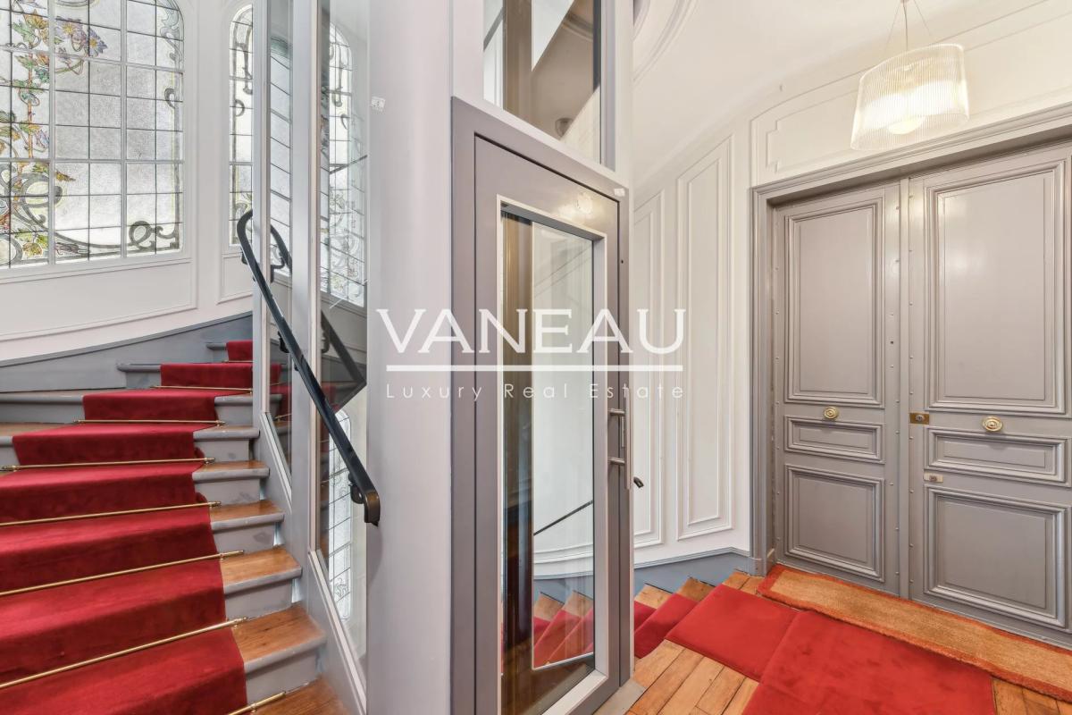 Rue Vaneau - Appartement Familial