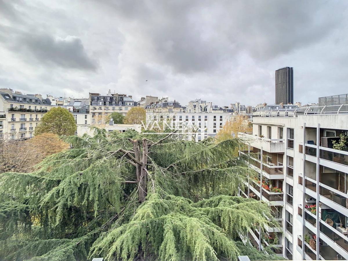 75006 - Appartement meublé avec balcon terrasse