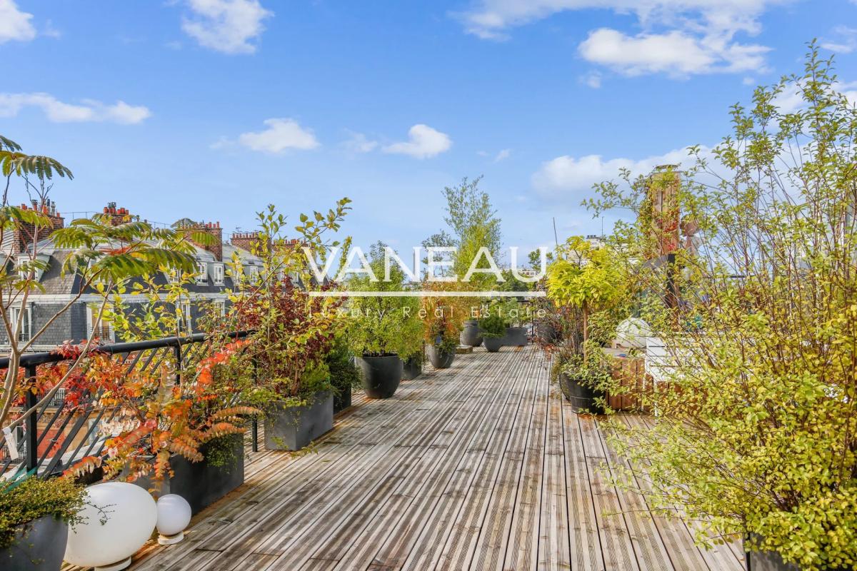 TERRASSE DE REVE AU COEUR DES BATIGNOLLES