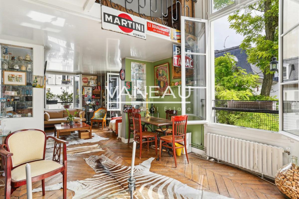 Avenue Gabriel - Duplex de charme