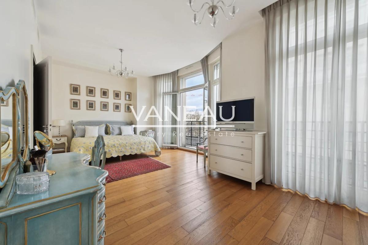 16e - Appartement familial 2/ 3 chambres - Longchamp