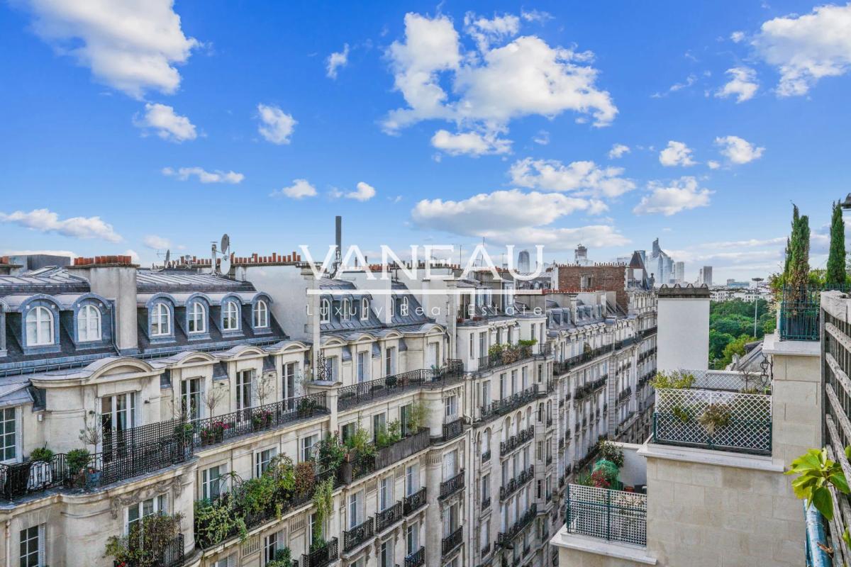 Paris XVI - Rare - Appartement Terrasses vue panoramique