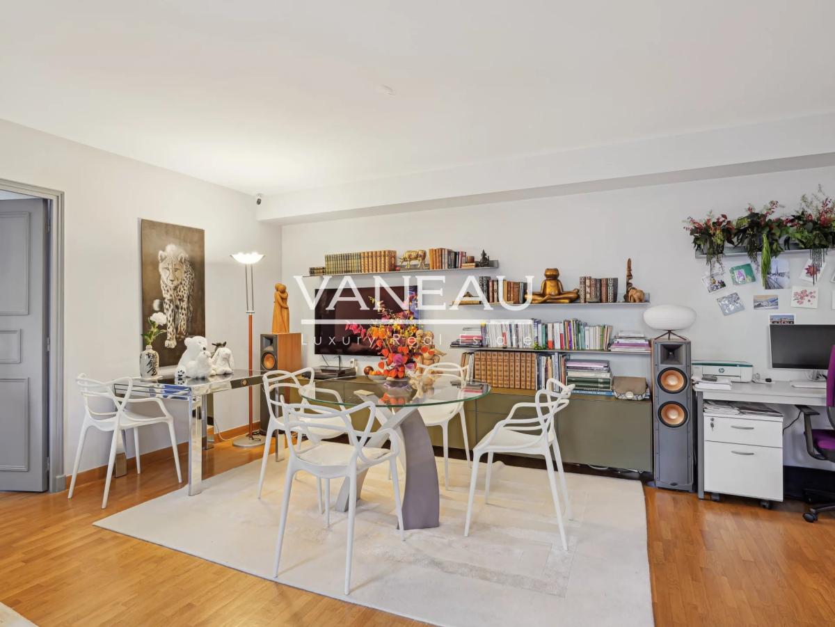 EXCLUSIVITE - NUE PROPRIETE - PARIS 7E SAINT DOMINIQUE - BOURDON