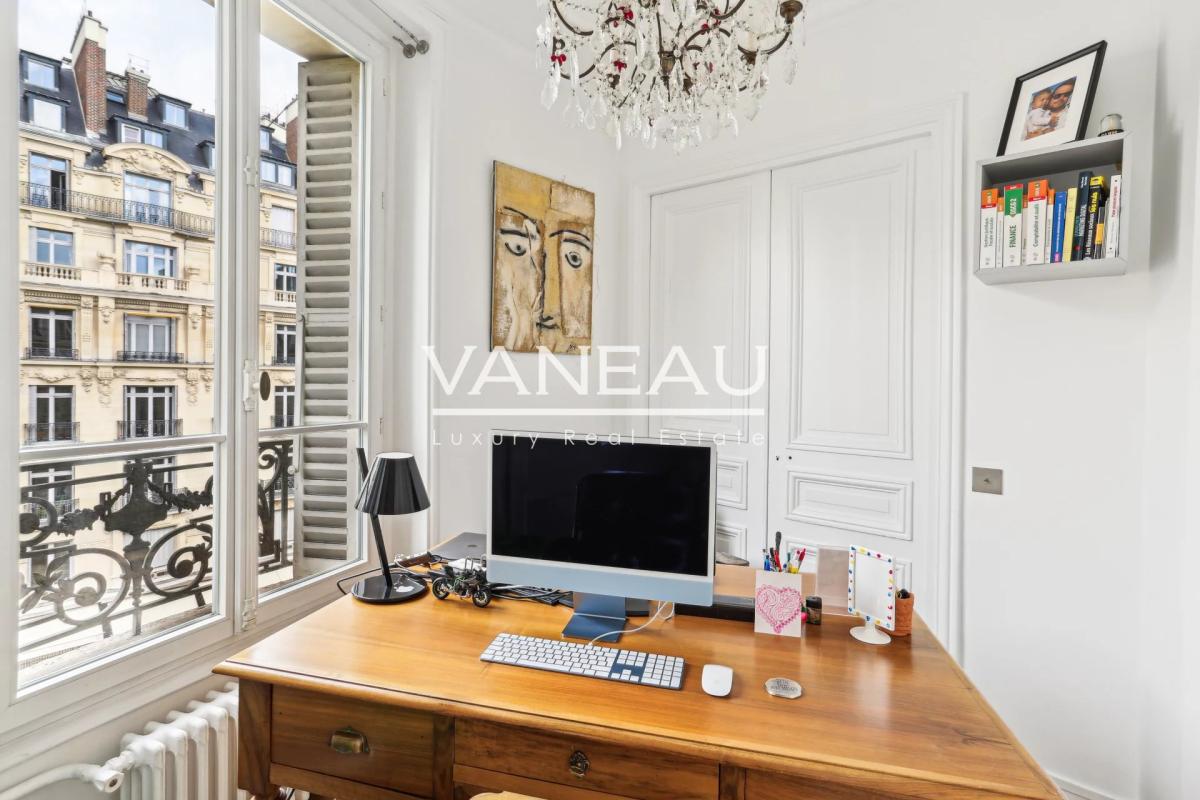 APPARTEMENT FAMILIAL ET DE RECEPTION