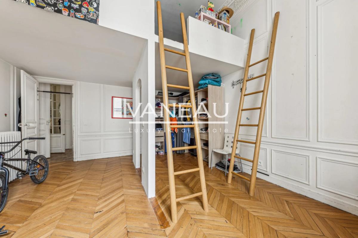 Saint Philippe du Roule / Monceau - Appartement familial - Vues 