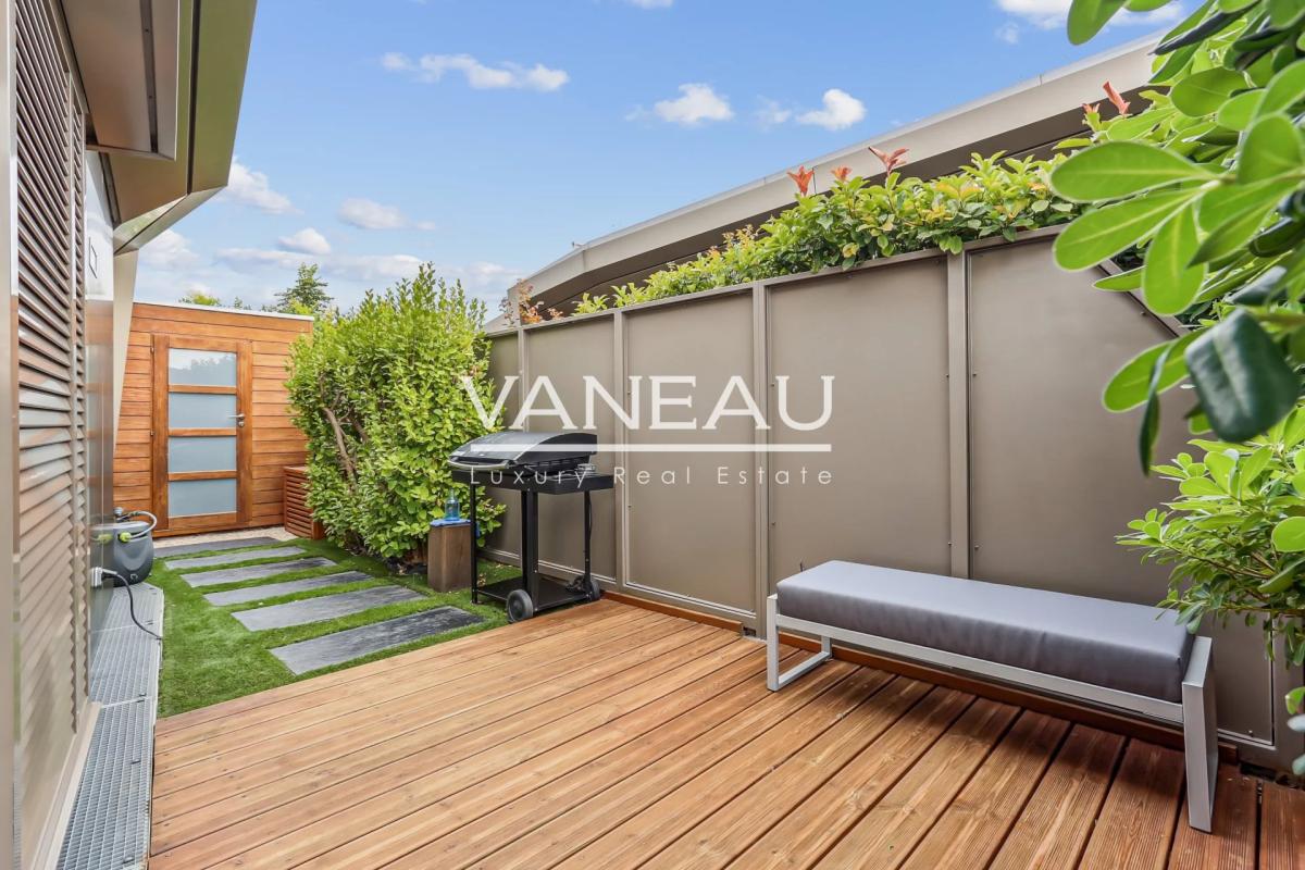 Appartement moderne de standing avec terrasse de plain pied végé